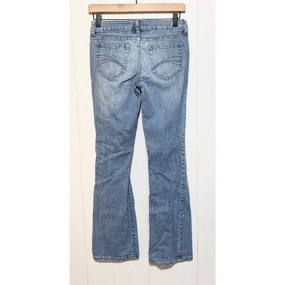 Decree Juniors Womens Low Rise Bootcut Jeans Size 1 Blue Distressed Boot Cut - Picture 2 of 10